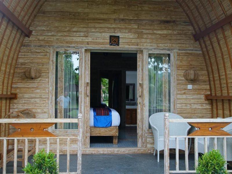 Puri Rinjani Bungalows & Hostel Kuta  외부 사진